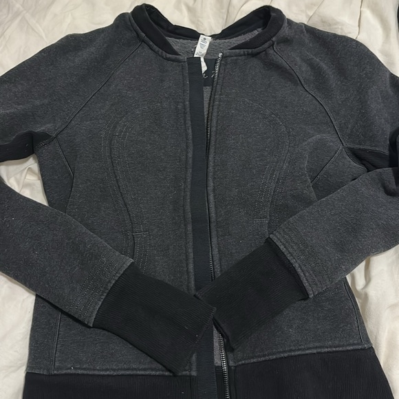 Lululemon scuba hoodie removable hood 6 - Picture 2 of 10